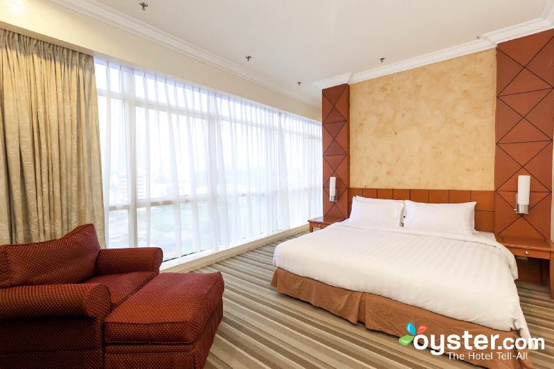 Stayinn Gateway Hotel Apartment Kuching Exterior photo